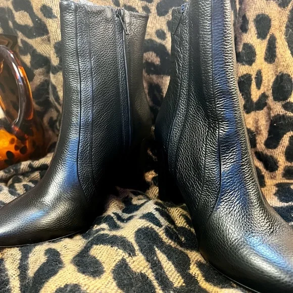 NWT Veronica beard Marla tumbled calf black boots - Picture 5 of 14